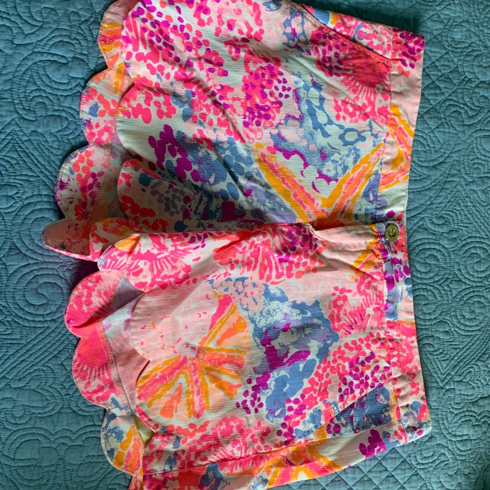 Lilly Pulitzer size 14 shorts